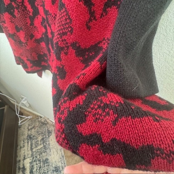 Pina Rossi Red/Black Knit Aztec Long Sleeve Cardigan‎ Sweater Womens Size XL - Picture 6 of 7